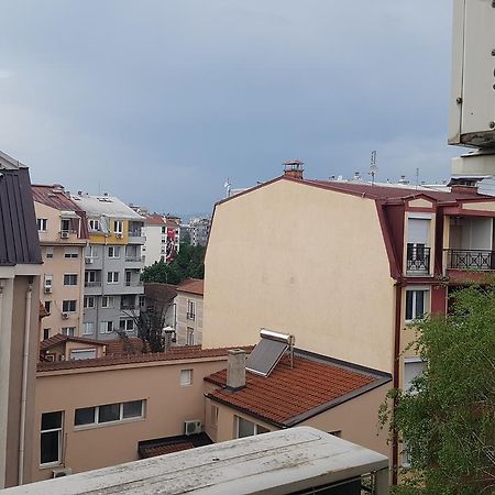 Apartamento Veki'S House Skopie Exterior foto